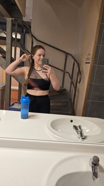studentmi Nøgen Lækager OnlyFans Foto 19