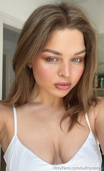 sultry.sonya
