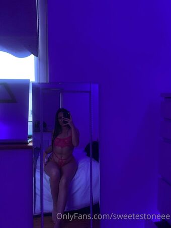 sweetestoneee Nøgen Lækager OnlyFans Foto 10