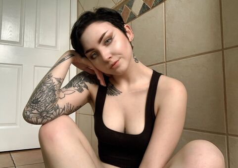switchsuicide Nøgen Lækager OnlyFans Foto 16
