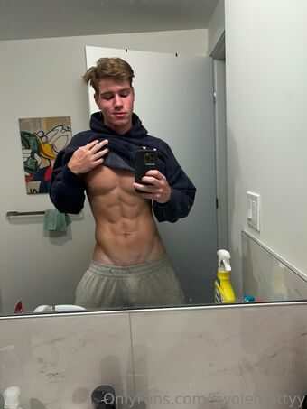 swolemattyy Nøgen Lækager OnlyFans Foto 28