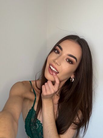 tara_tiny Nøgen Lækager OnlyFans Foto 24