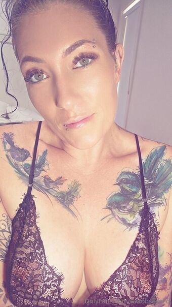 tattobsessed Nøgen Lækager OnlyFans Foto 9