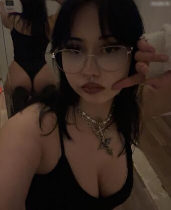 Technonutte Nøgen Lækager OnlyFans Foto 3