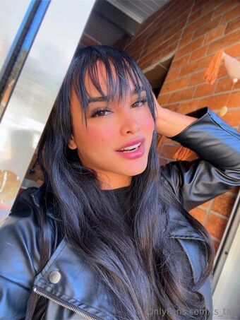 thainaaccio Nøgen Lækager OnlyFans Foto 17