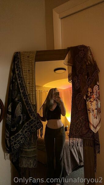 thatblondewitch0