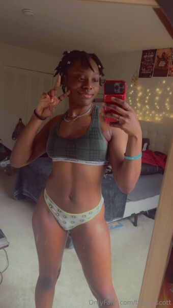 thegiascott Nøgen Lækager OnlyFans Foto 20