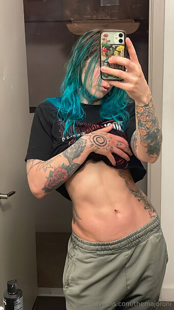 themajoroni Nøgen Lækager OnlyFans Foto 14