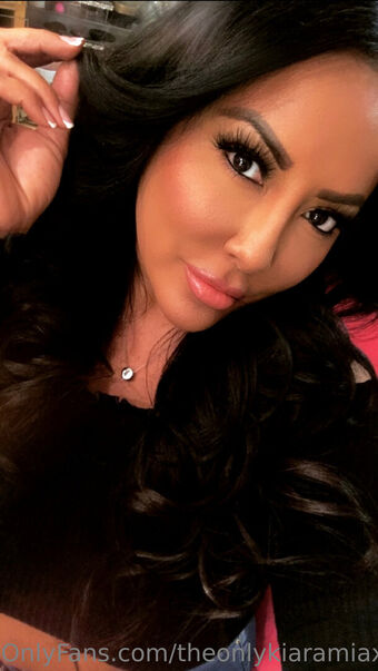 theonlykiaramiaxxx