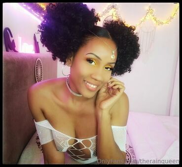 therainqueen Nøgen Lækager OnlyFans Foto 16