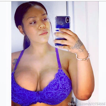 therealsgreyy Nøgen Lækager OnlyFans Foto 5