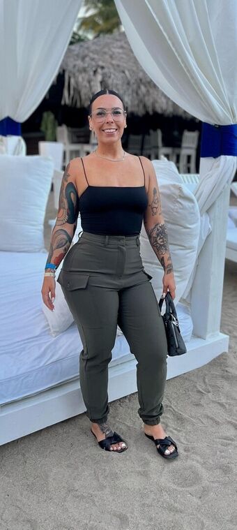 Thickfrenchie Nøgen Lækager OnlyFans Foto 26