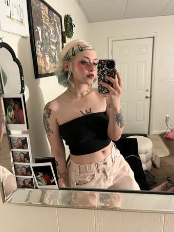 thisisecstasy Nøgen Lækager OnlyFans Foto 1