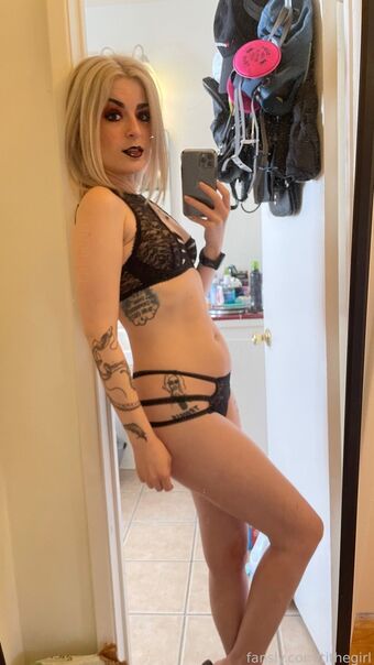 tithegirl Nøgen Lækager OnlyFans Foto 18