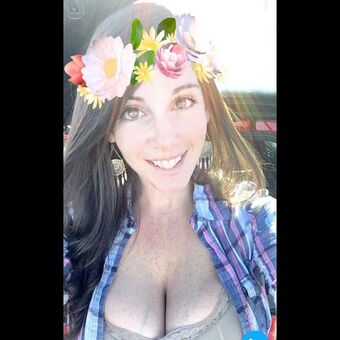 Tittyqueen77