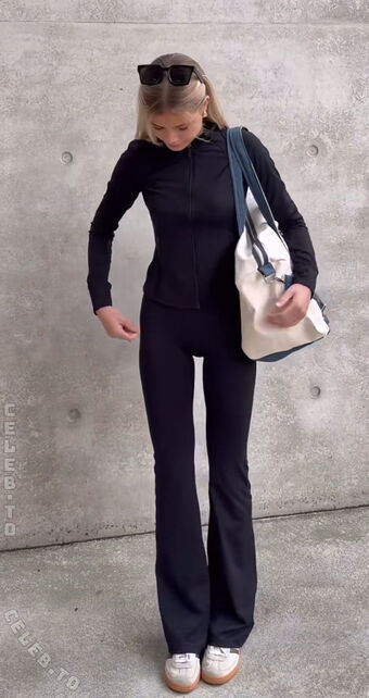 tonii.be Nøgen Lækager OnlyFans Foto 19