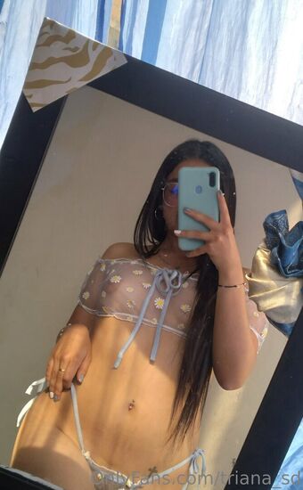 triana_sd Nøgen Lækager OnlyFans Foto 22