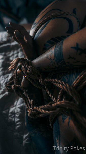 trinity.eclectic Nøgen Lækager OnlyFans Foto 48
