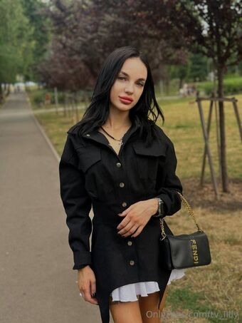 tv_lilly Nøgen Lækager OnlyFans Foto 13