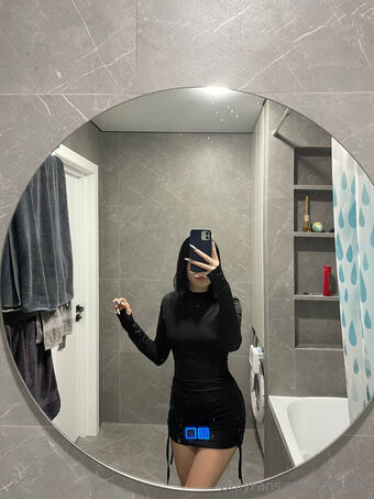 ulunadi Nøgen Lækager OnlyFans Foto 14