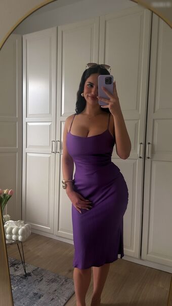 vali030 Nøgen Lækager OnlyFans Foto 13