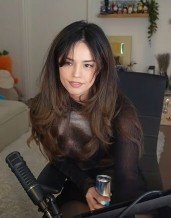 Valkyrae