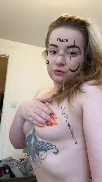 Vamparie Nøgen Lækager OnlyFans Foto 15