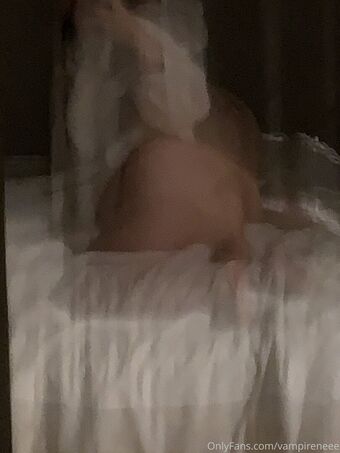 vampireneee Nøgen Lækager OnlyFans Foto 11