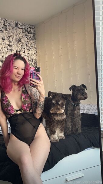 versachiko Nøgen Lækager OnlyFans Foto 4