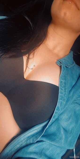 violet.bb Nøgen Lækager OnlyFans Foto 27
