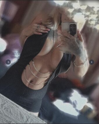 violet_kush Nøgen Lækager OnlyFans Foto 5