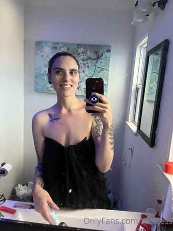 whimsicalgoth Nøgen Lækager OnlyFans Foto 12