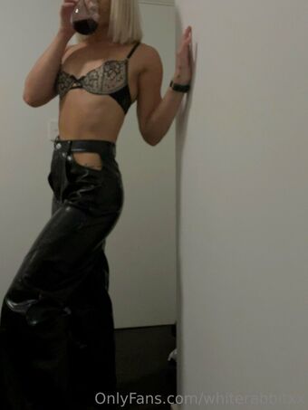 whiterabbitxx Nøgen Lækager OnlyFans Foto 6