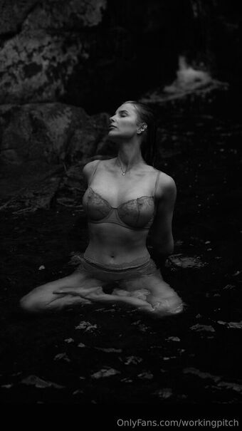 workingpitch Nøgen Lækager OnlyFans Foto 1