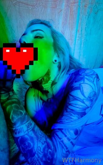 WtfHarmony Nøgen Lækager OnlyFans Foto 3