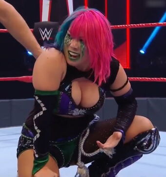 WWE Asuka Nøgen Lækager OnlyFans Foto 9