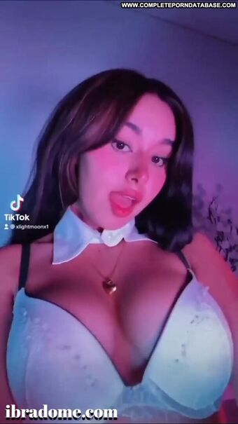 Xlightmoon Nøgen Lækager OnlyFans Foto 5