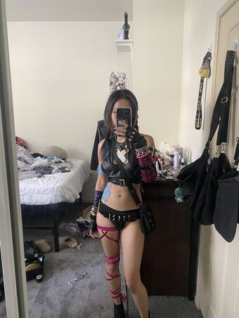 Xuan Nøgen Lækager OnlyFans Foto 1