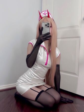 y3miku Nøgen Lækager OnlyFans Foto 26