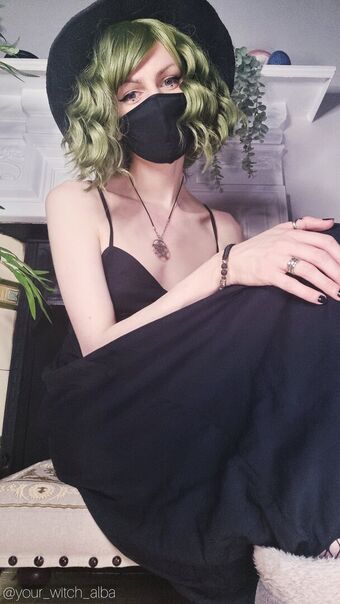 your_witch_alba