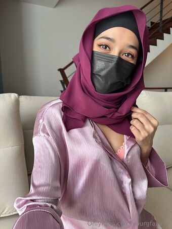 yourgfaliyah