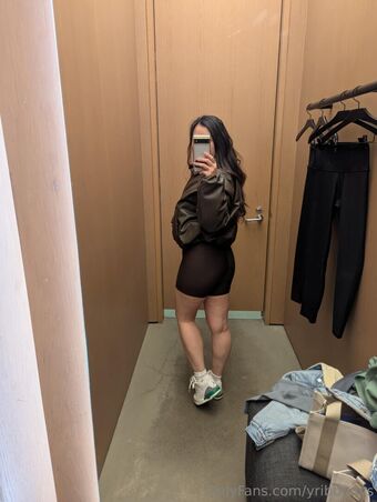 yribbedvs Nøgen Lækager OnlyFans Foto 15