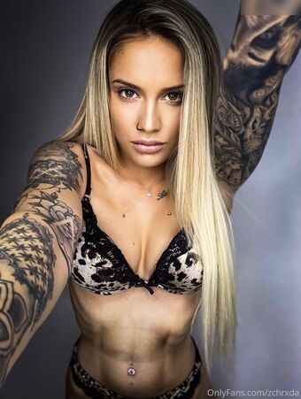 zchrxda Nøgen Lækager OnlyFans Foto 11
