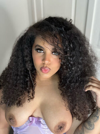 zelori Nøgen Lækager OnlyFans Foto 40