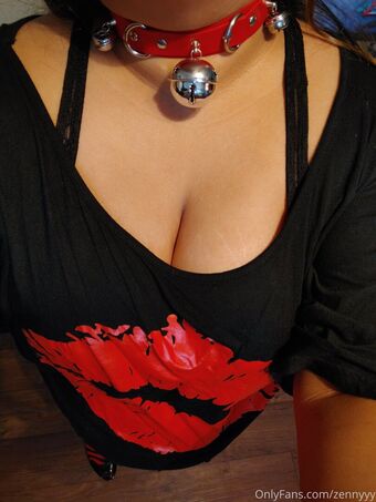 zennyday Nøgen Lækager OnlyFans Foto 10