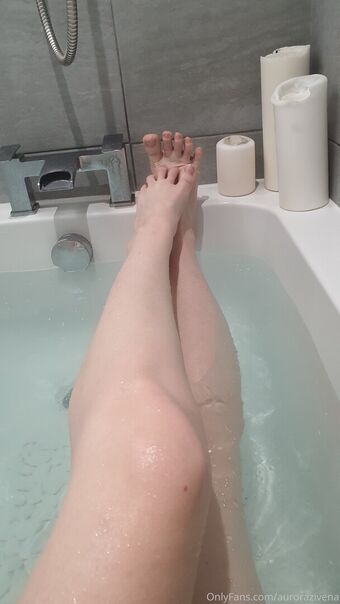 zivenaa Nøgen Lækager OnlyFans Foto 15