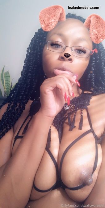 swallowthatshit Nøgen Lækager OnlyFans Foto 21
