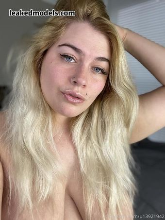 Comewatchkitty Nøgen Lækager OnlyFans Foto 14